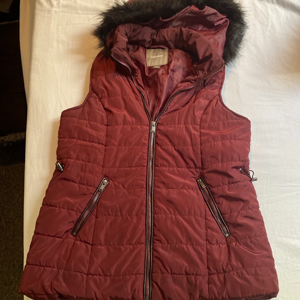 Maurice’s women’s vest with detachable hood